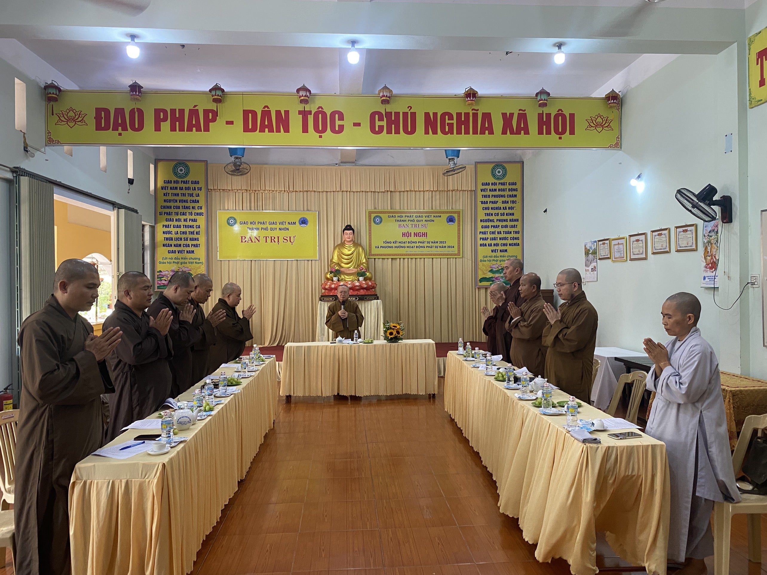 Ban Thường trực Ban Trị sự Phật giáo Quy Nhơn họp triển khai công tác Phật sự